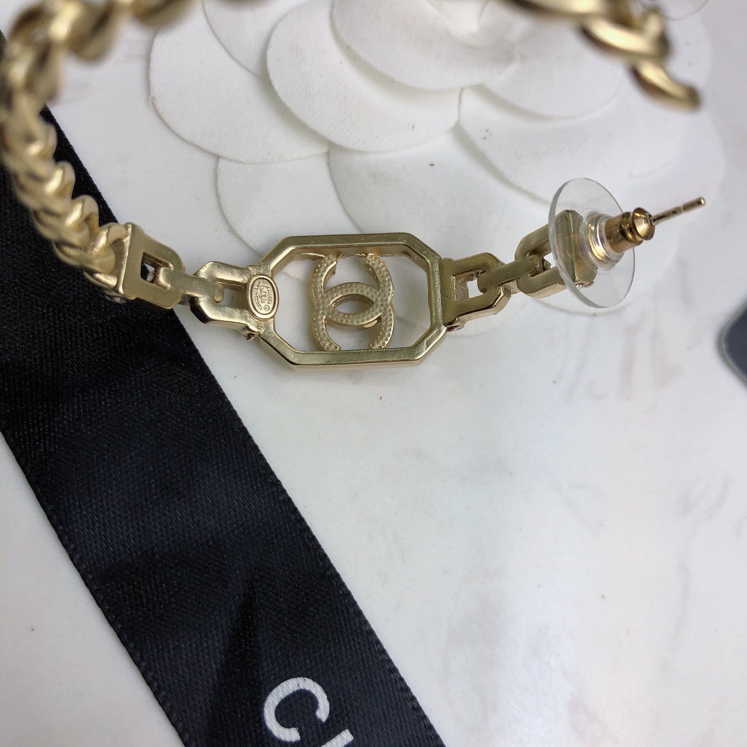 Chanel CC Crystal Chain Hoop Earrings earrings Gold-tone metal with clear crystal accents One Size
