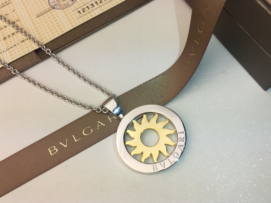 Bvlgari Tondo Sun necklace silver stainless steel yellow gold sun motif 65cm