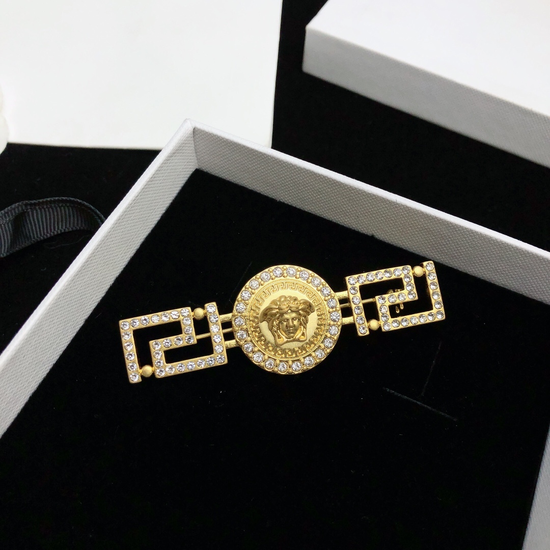 Luxury necklace