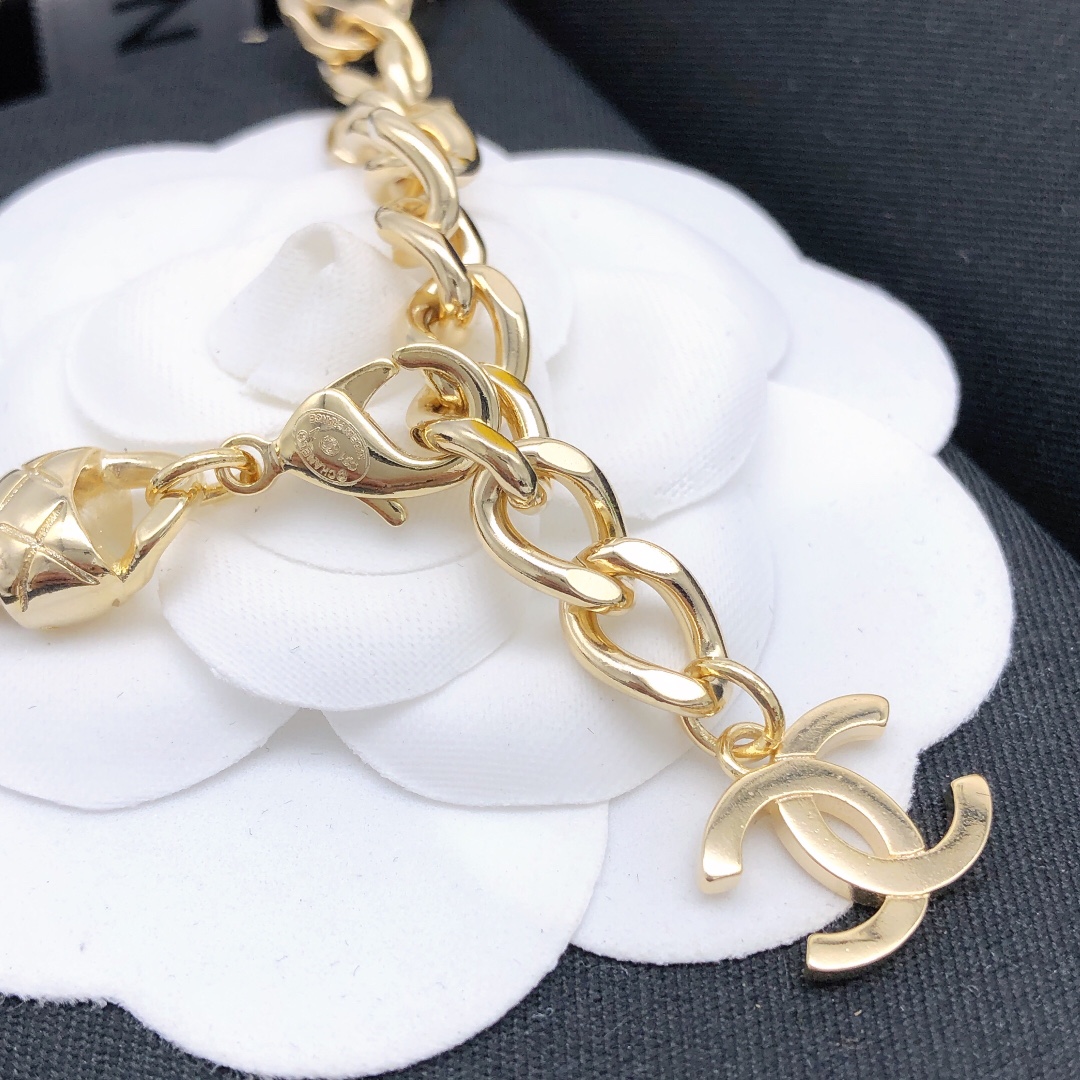 Chanel CC Turnlock Leather Woven Chain necklace gold tone metal black leather 40cm