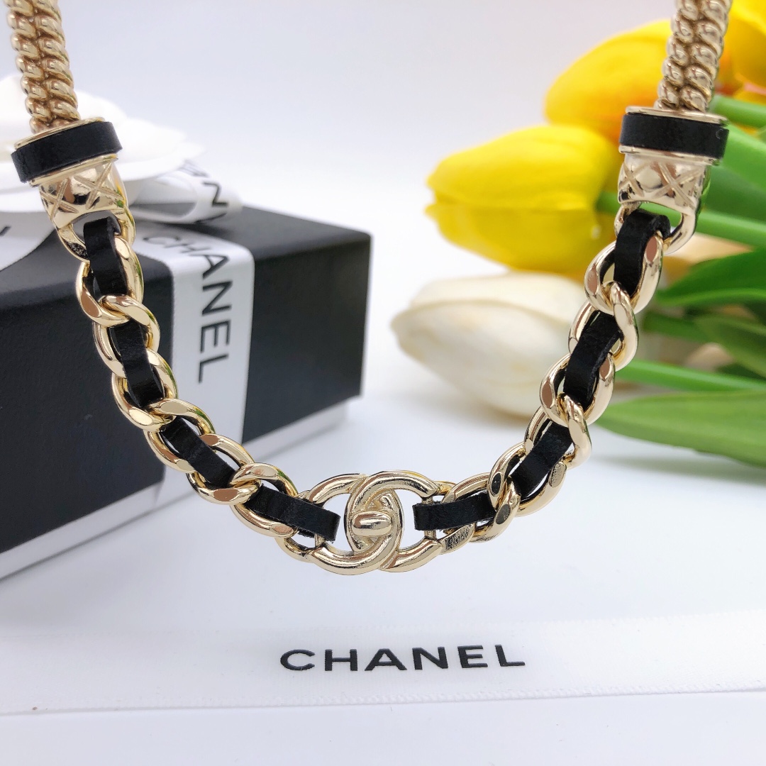 Chanel CC Turnlock Leather Woven Chain necklace gold tone metal black leather 40cm