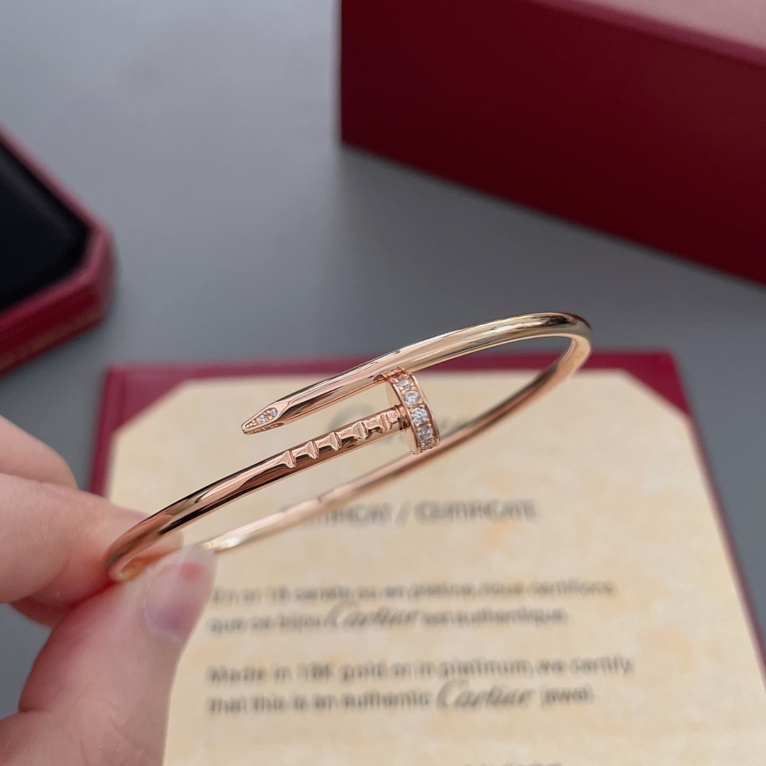 Cartier Juste un Clou bracelet 18k white gold with clear diamonds 18k rose gold with clear diamonds 17