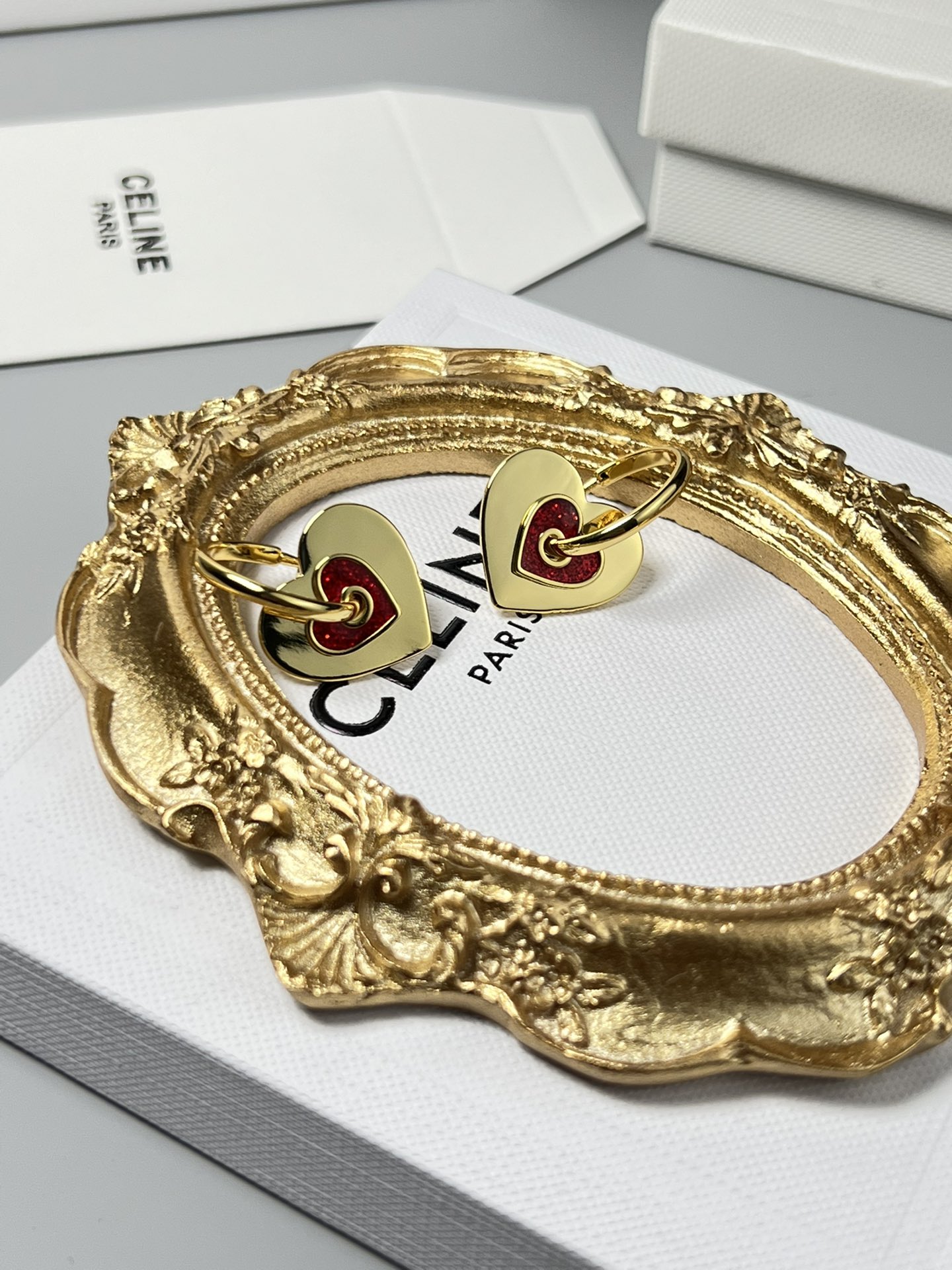 Celine YHEH055 Heart earrings gold-tone metal with red glitter enamel 1 5cm drop