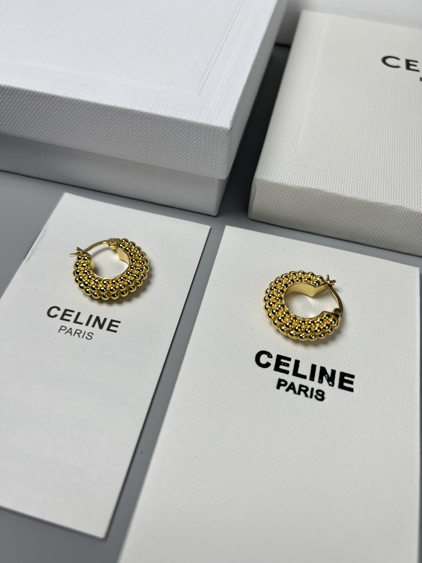 Celine YHEH045 Beaded Hoop earrings gold-tone metal 2cm diameter