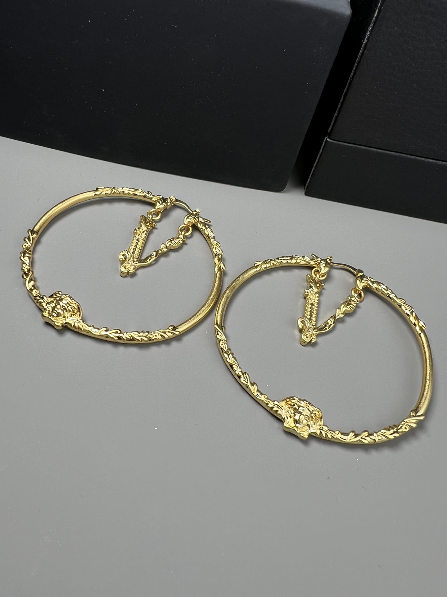 Luxury necklace