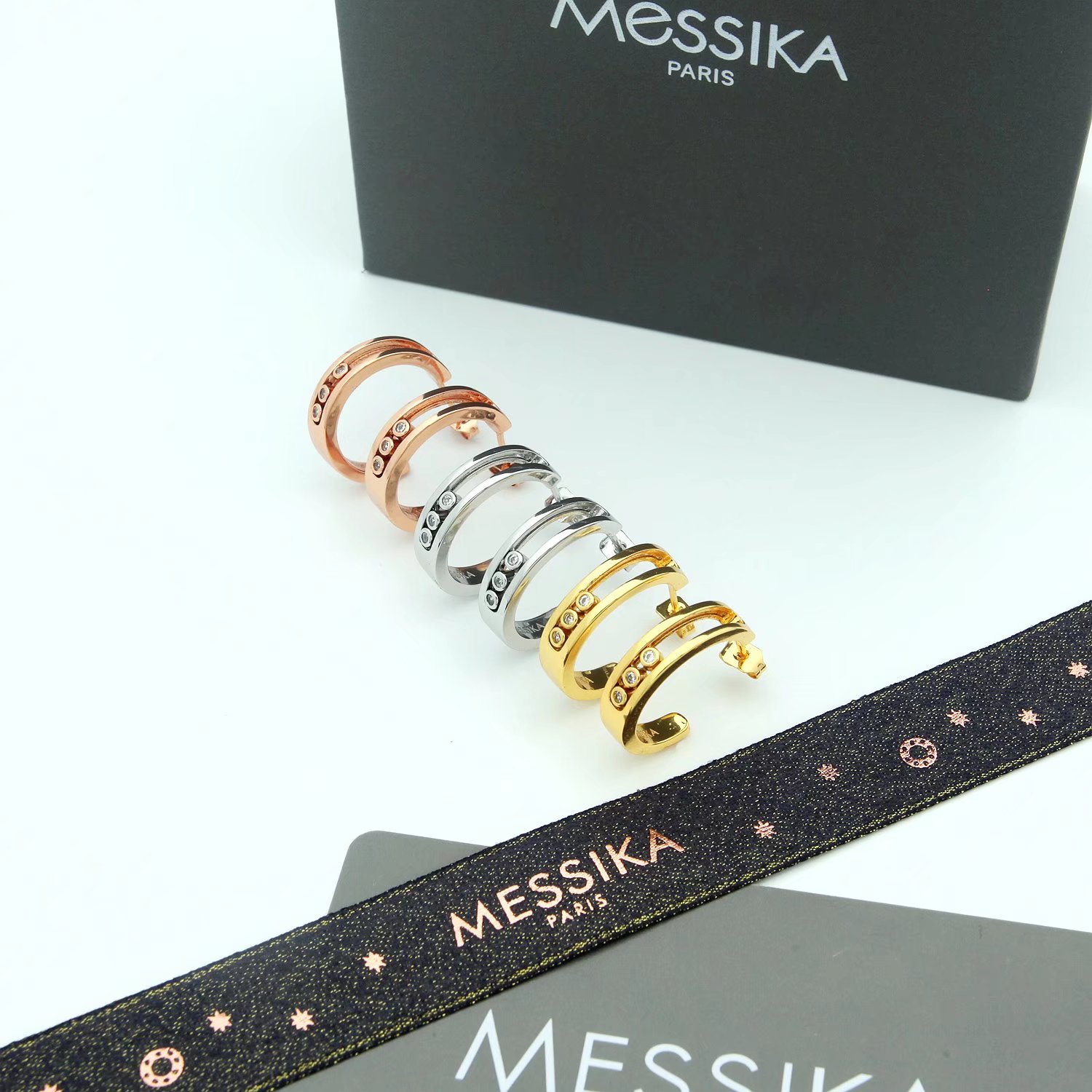 Messika Move earrings yellow gold with clear diamonds 15mm hoop diameter