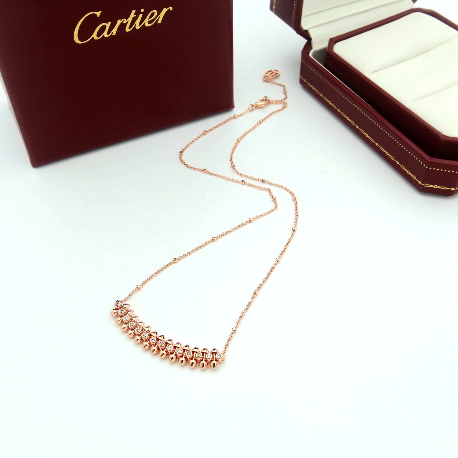 Cartier Clash de Cartier necklace Yellow gold with clear diamond accents available in 18k yellow gold 18k white gold and 18k rose gold variants with clear diamond accents 42cm