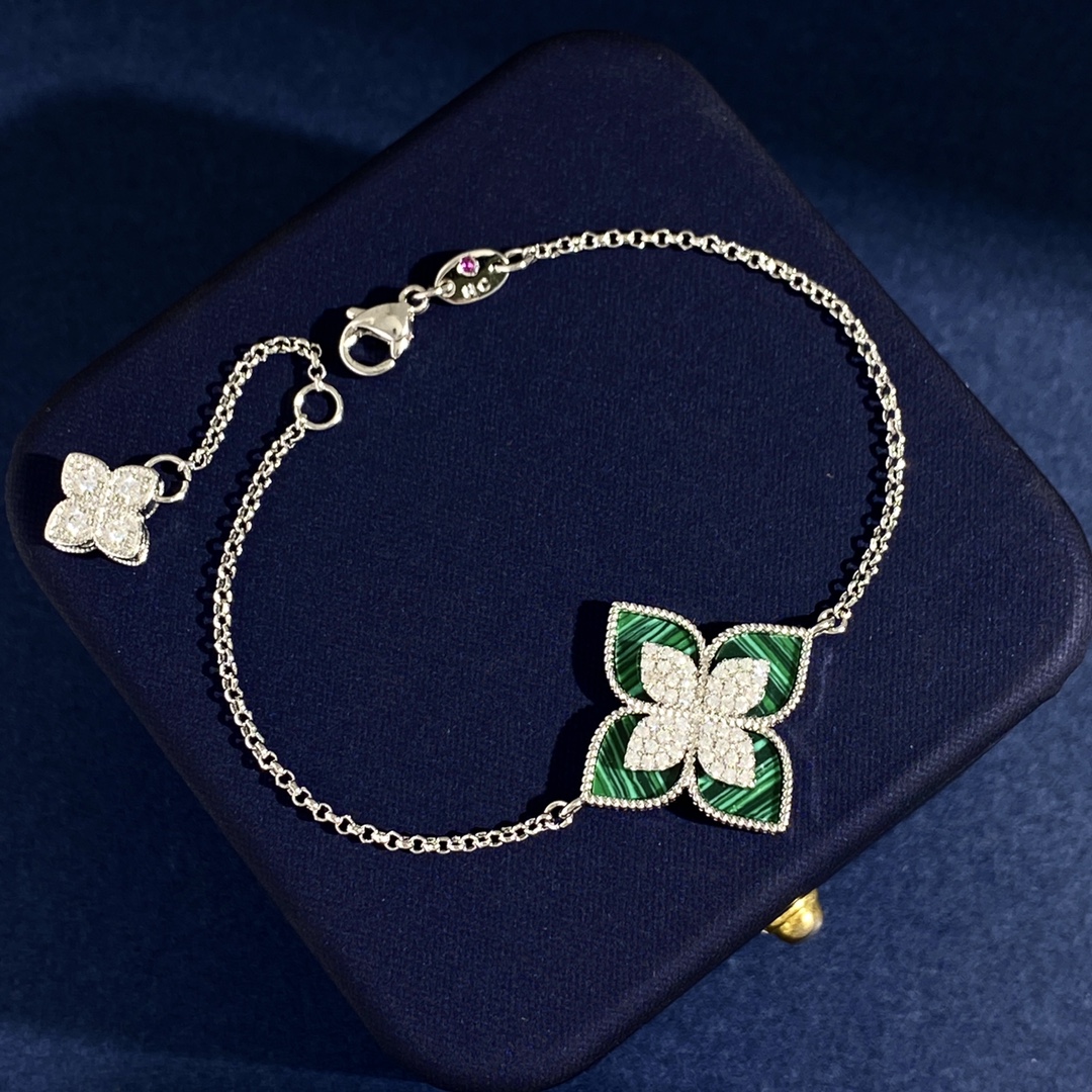 Roberto Coin Princess Flower bracelet White gold with diamonds available in black onyx blue lapis lazuli turquoise white mother of pearl and green malachite variants 17cm with 2cm extender