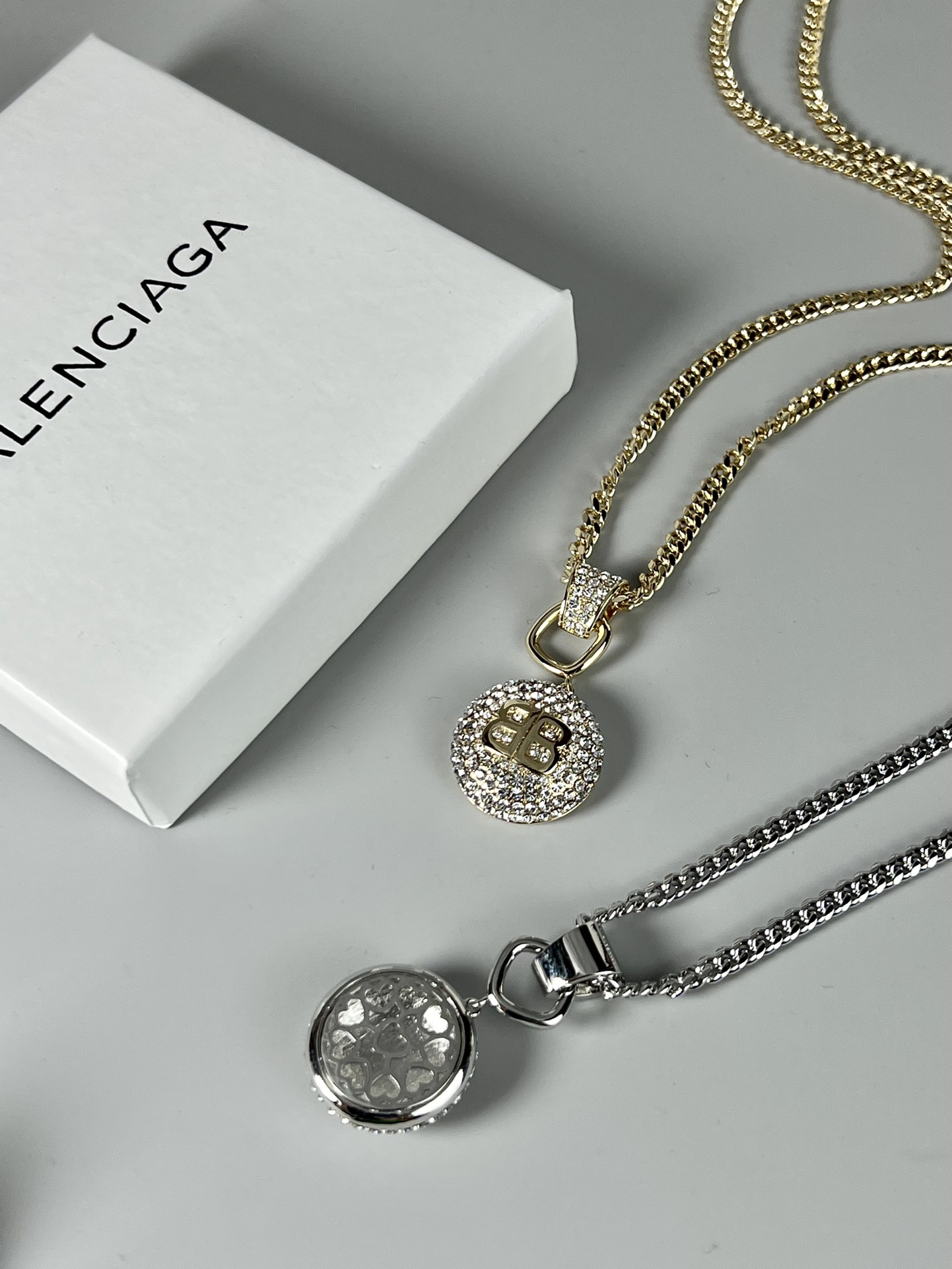 Luxury necklace