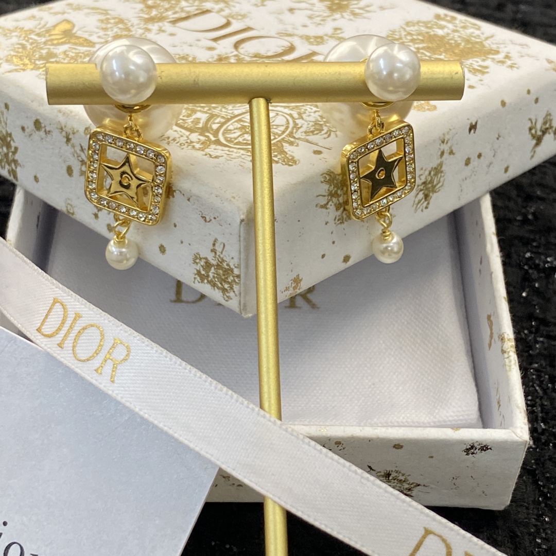 Dior Tribales Star Square Pearl Drop Earrings earrings Gold-tone metal white faux pearls clear crystal accents One Size drop length approx 3cm