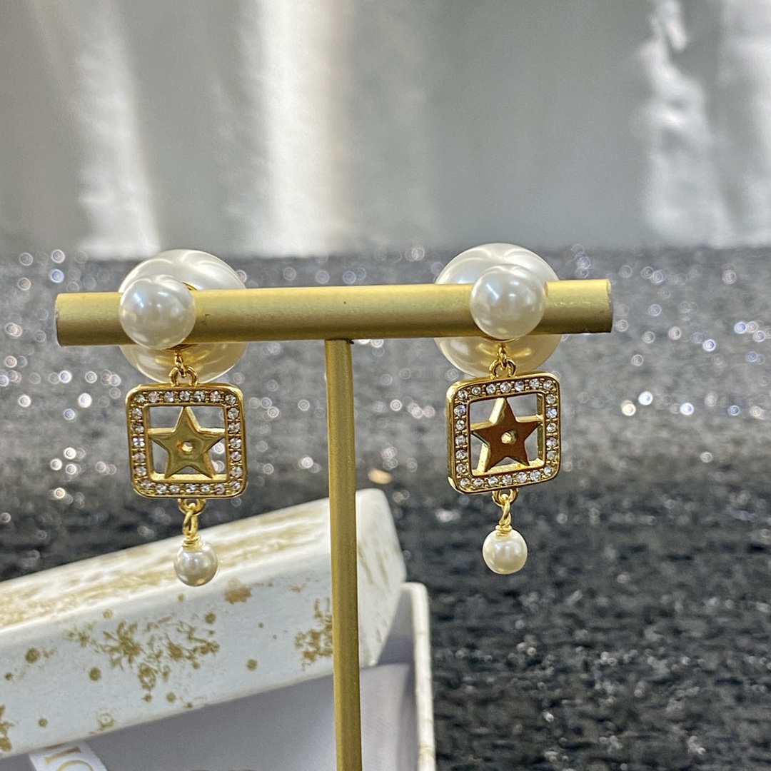 Dior Tribales Star Square Pearl Drop Earrings earrings Gold-tone metal white faux pearls clear crystal accents One Size drop length approx 3cm