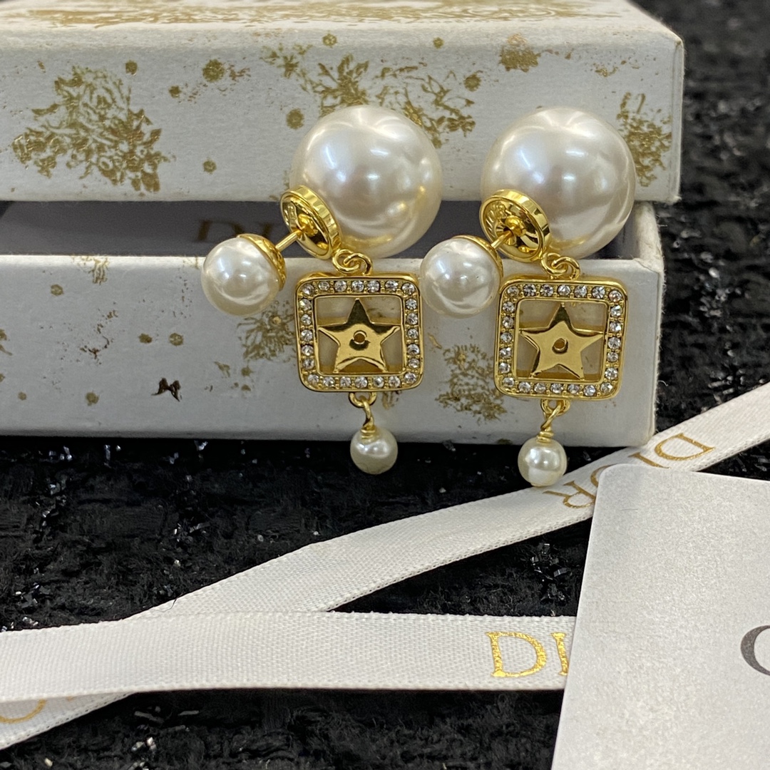 Dior Tribales Star Square Pearl Drop Earrings earrings Gold-tone metal white faux pearls clear crystal accents One Size drop length approx 3cm