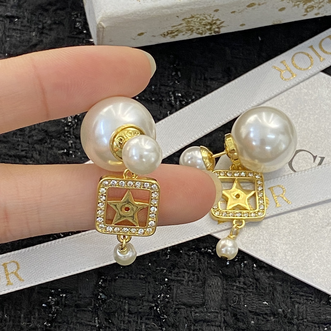 Dior Tribales Star Square Pearl Drop Earrings earrings Gold-tone metal white faux pearls clear crystal accents One Size drop length approx 3cm