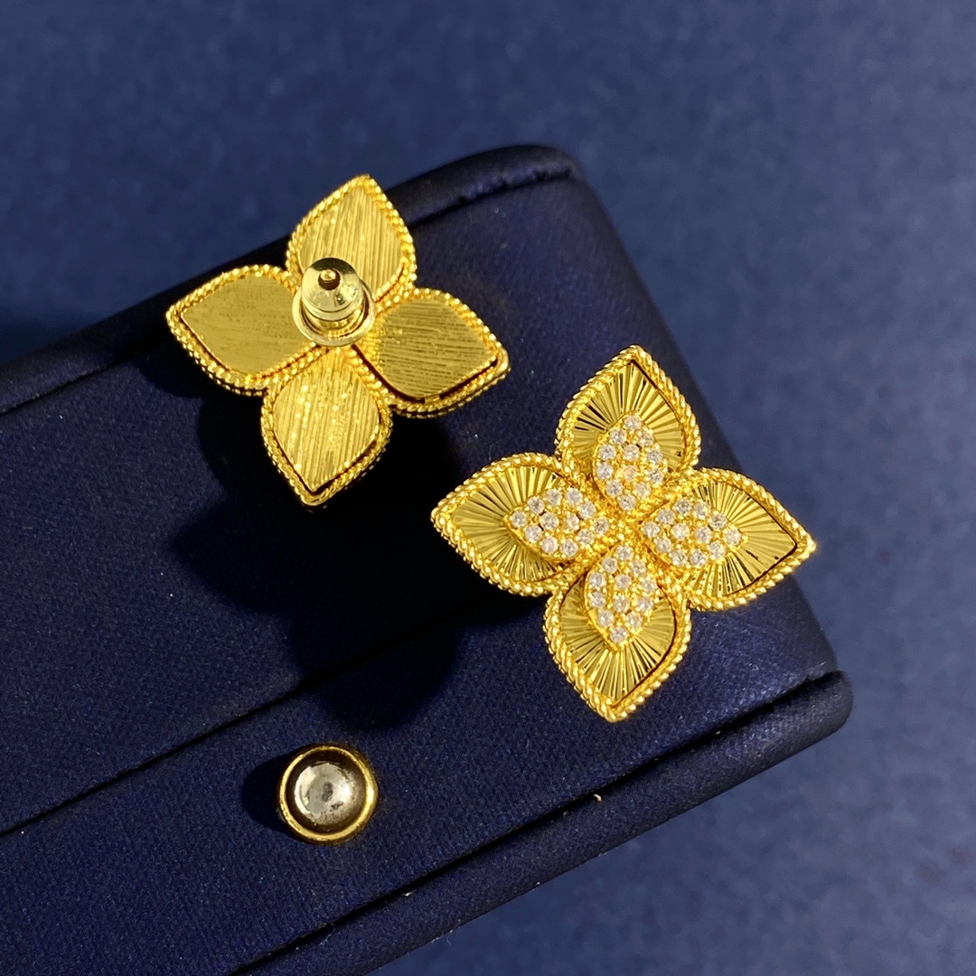 Boucles d'oreilles Van Cleef Arpels Vintage Alhambra Or jaune 18 carats avec accents de diamants clairs Or blanc 18 carats avec accents de diamants clairs 15 mm