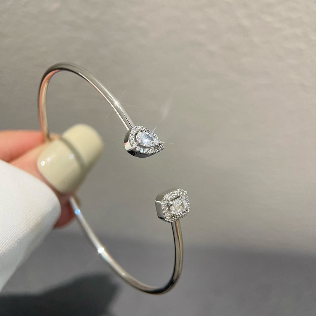 Messika My Twin bracelet white gold with clear diamonds 17