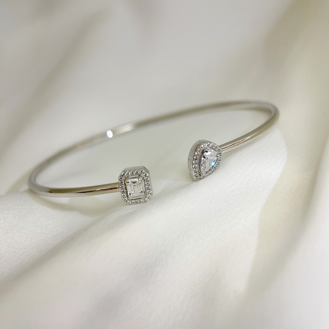 Messika My Twin bracelet white gold with clear diamonds 17