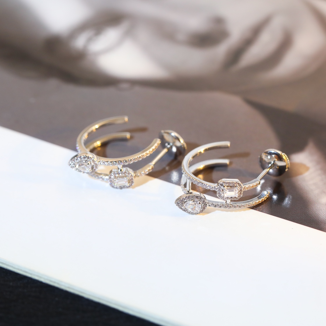 Messika My Twin earrings 18k white gold with clear diamonds 12mm hoop diameter