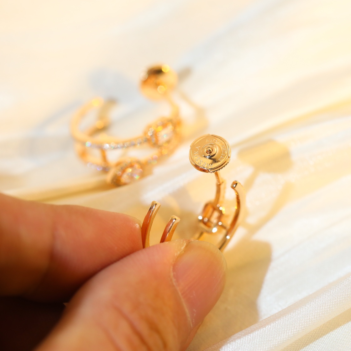 Messika My Twin earrings 18k white gold with clear diamonds 12mm hoop diameter