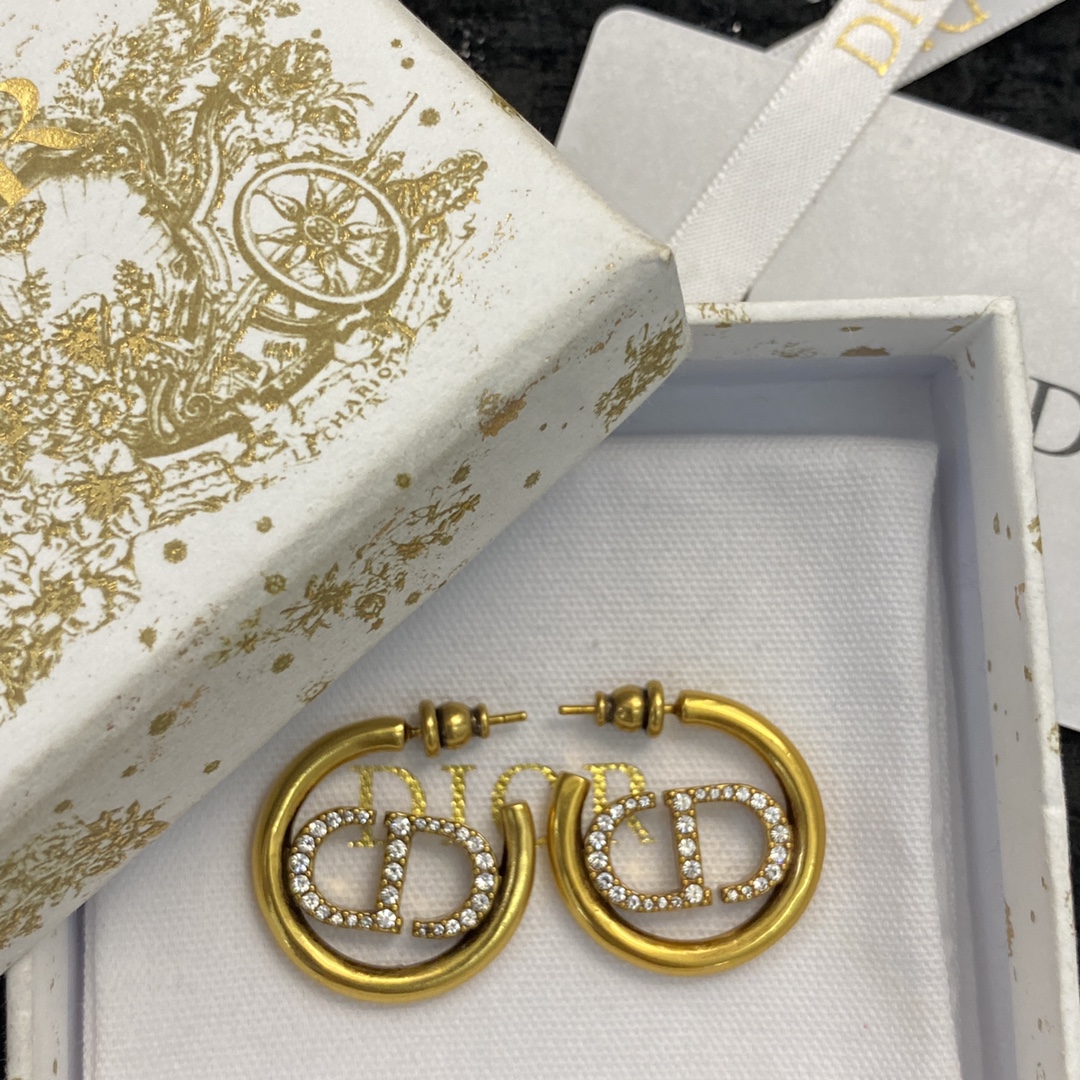 Dior 30 Montaigne CD Hoop Earrings earrings antique gold-tone metal with clear crystal accents 2cm hoop diameter