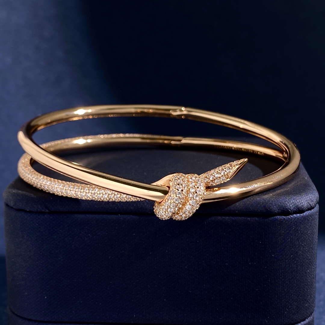 Tiffany Knot bracelet Rose gold with pave-set clear diamonds 17cm inner circumference