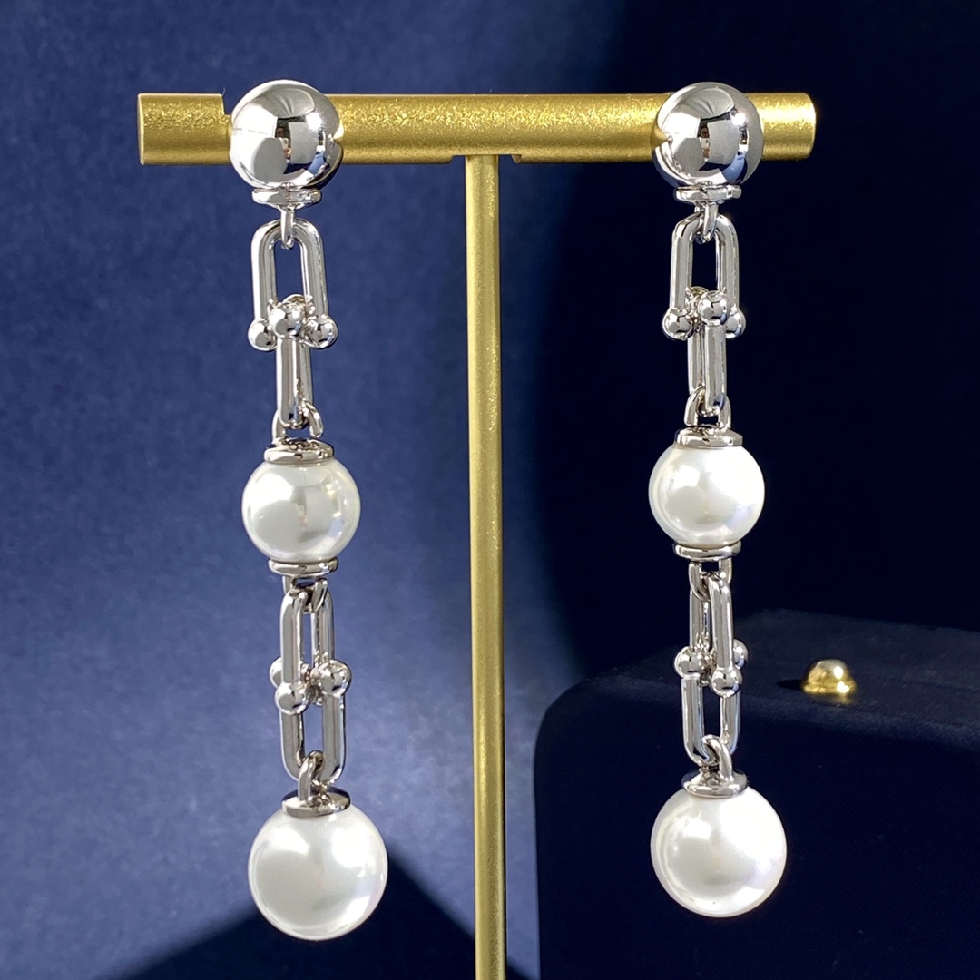 Tiffany HardWear earrings gold silver metal white pearl 6cm