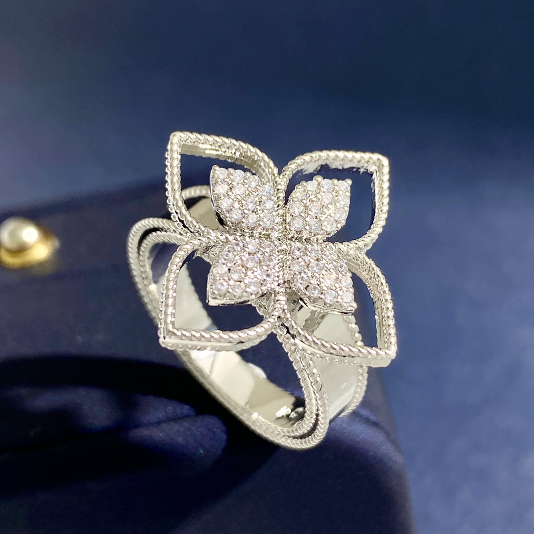 Roberto Coin Love in Verona Flower ring 18K rose gold with pave set white diamonds US 7