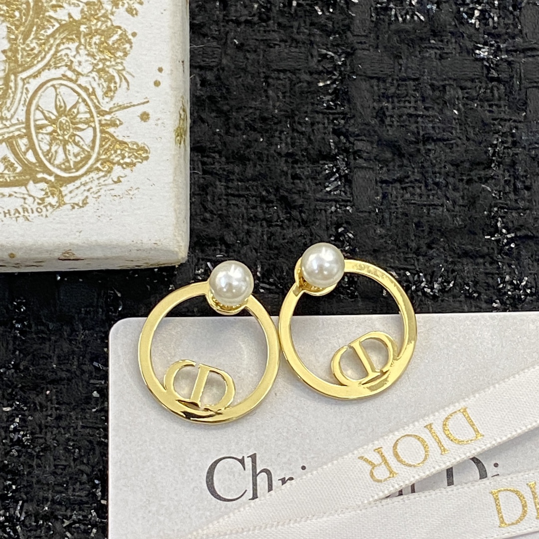 Dior 30 Montaigne earrings gold-tone metal with white pearl accents 2cm diameter