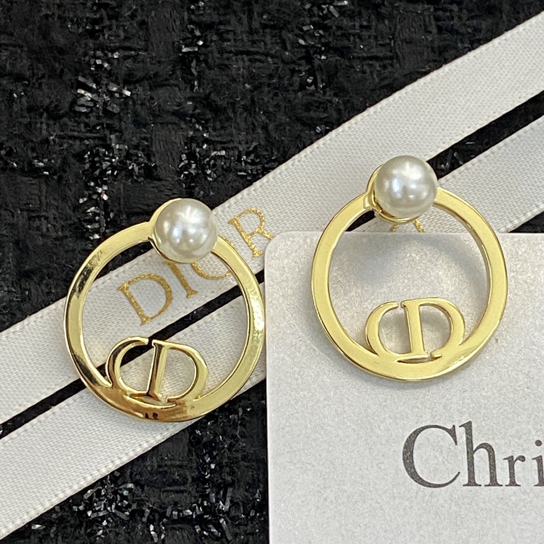 Dior 30 Montaigne earrings gold-tone metal with white pearl accents 2cm diameter