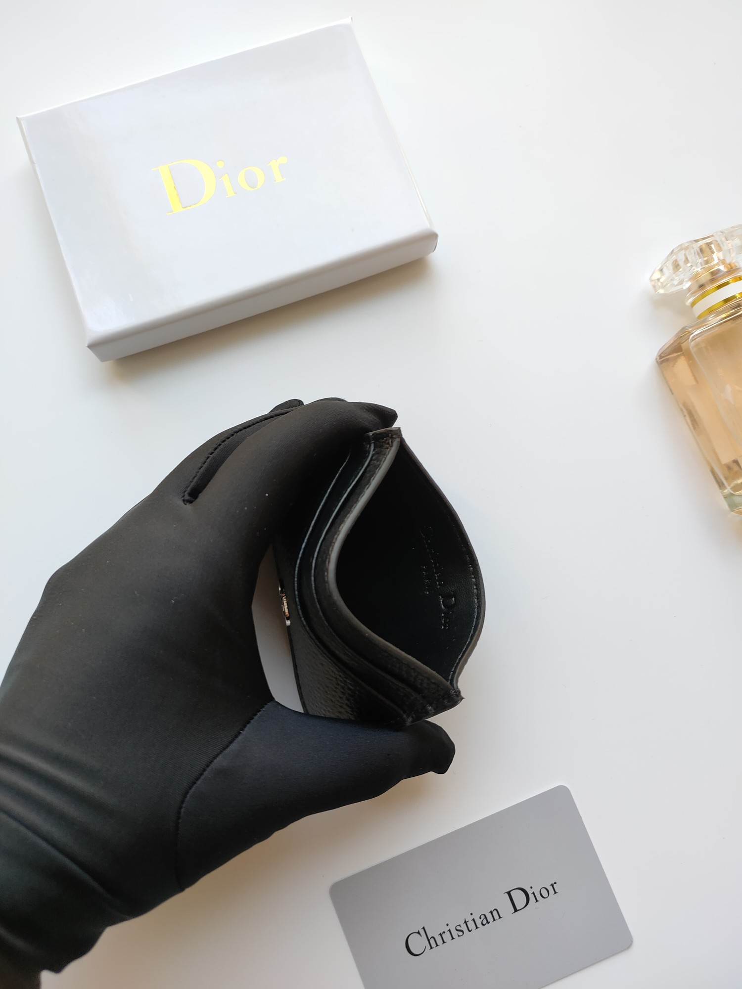 Dior CD Icon card holder black grained calfskin with gold-tone metal logo 10 5 7 5cm