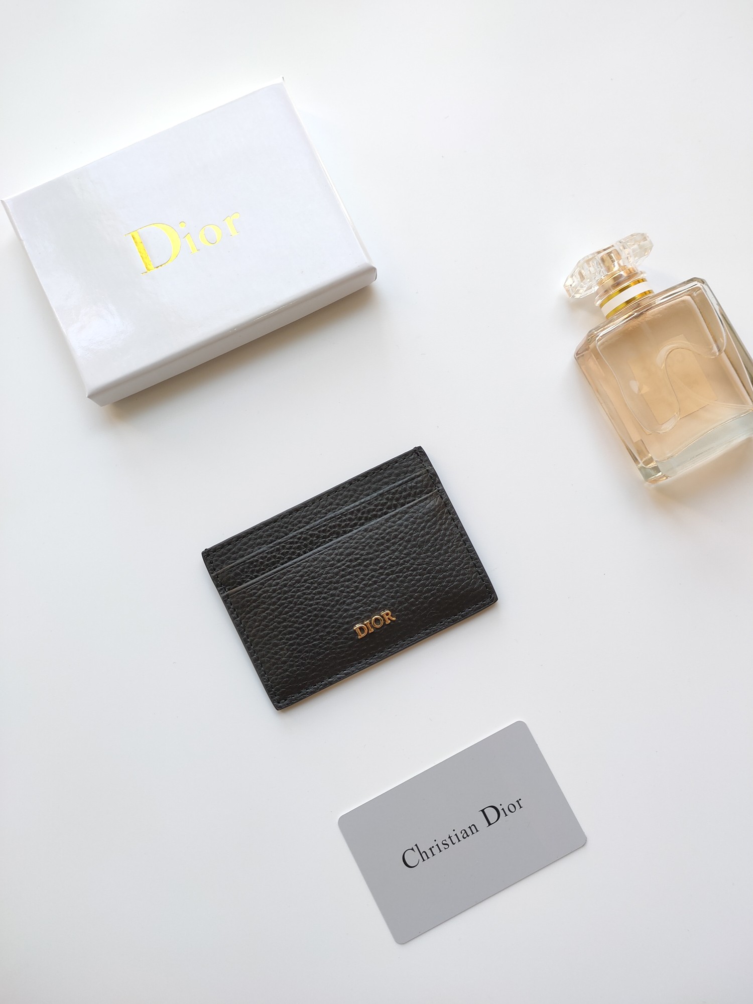 Dior Logo Grained Calfskin Card Holder card holder Black grained calfskin with gold-tone metal logo 10 5 7 5cm