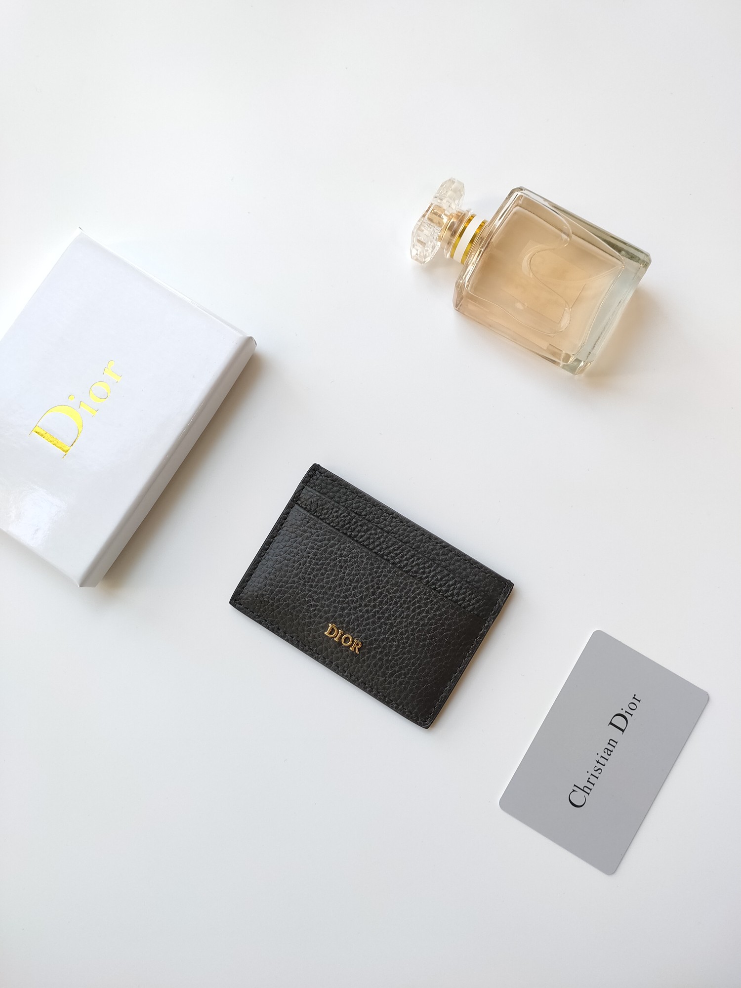 Dior Logo Grained Calfskin Card Holder card holder Black grained calfskin with gold-tone metal logo 10 5 7 5cm