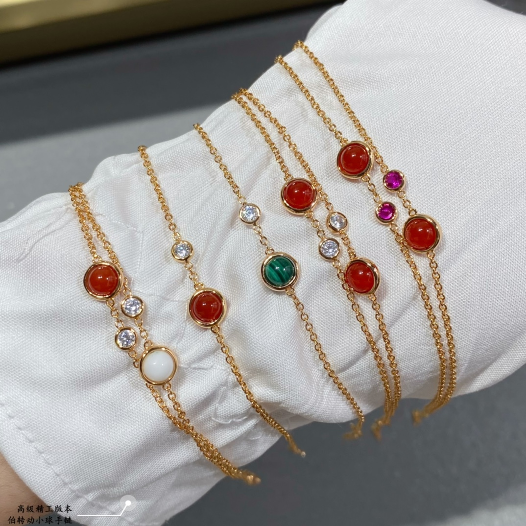 Piaget Possession bracelet Rose gold with clear diamond available with green malachite or red carnelian cabochon 18cm