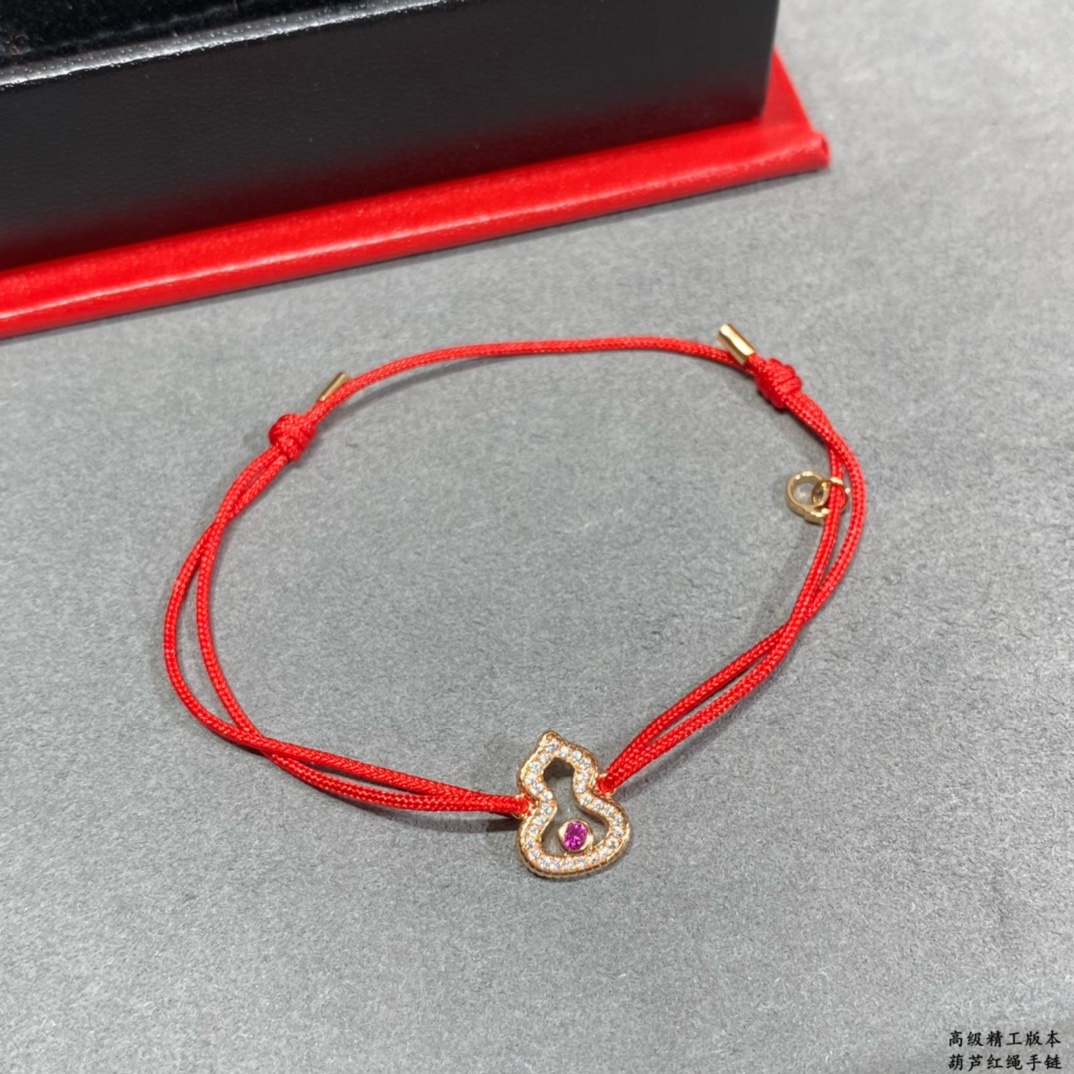 Qeelin Wulu bracelet 18k rose gold red cord clear diamond pave ruby red center stone adjustable sliding knot fits 15-19cm wrist