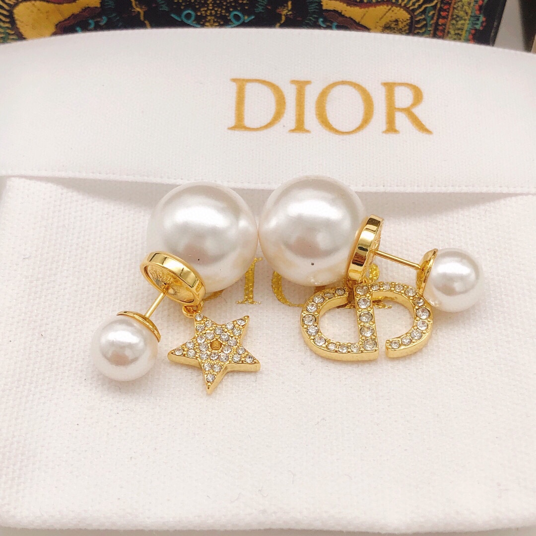 Dior Tribales CD Star Pearl Earrings earrings Gold-tone metal white resin pearls clear crystal rhinestones One Size drop length approx 2 5cm