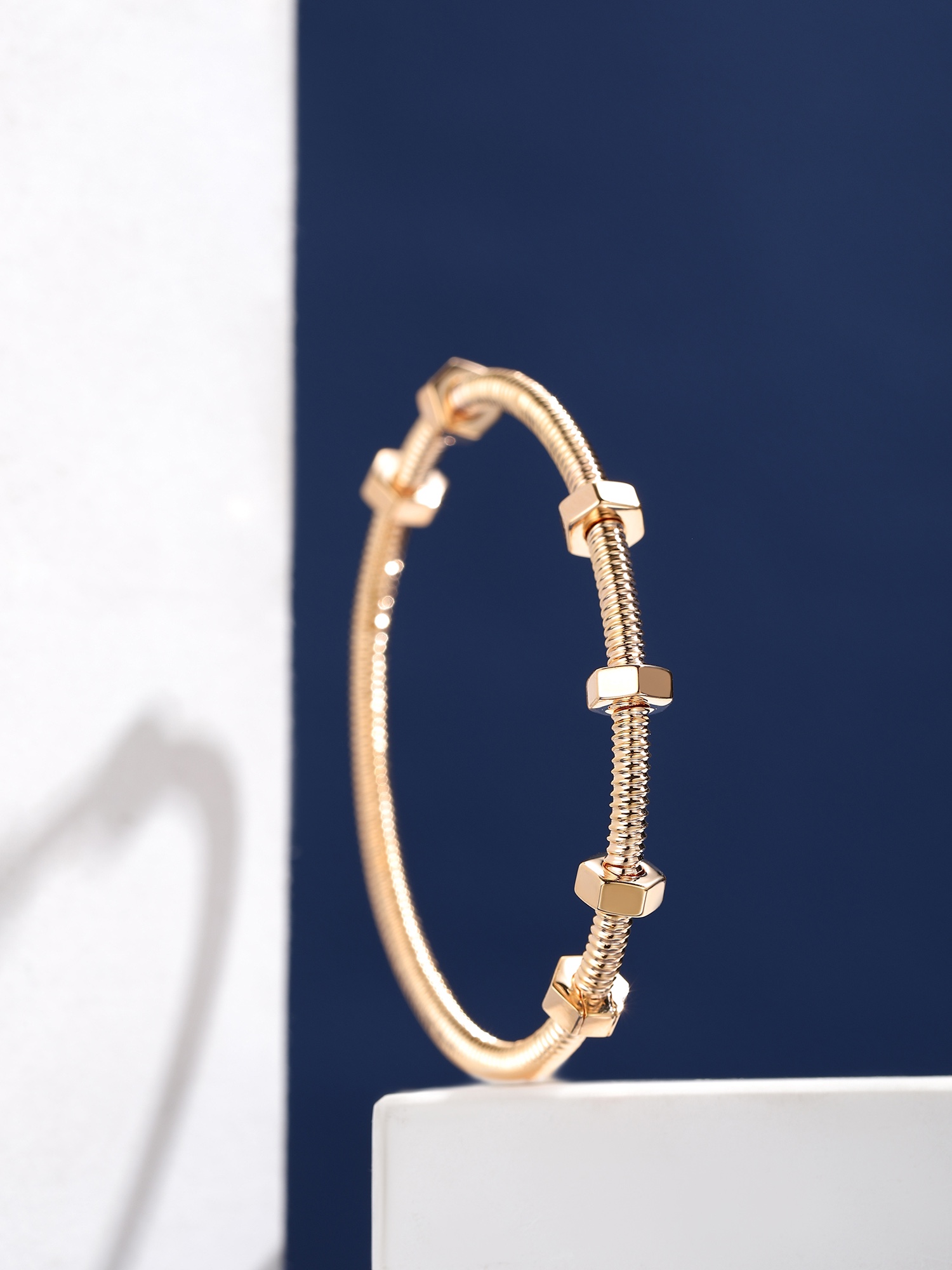 Cartier Ecrou de Cartier bracelet 18k rose gold 18k white gold no gemstones 17