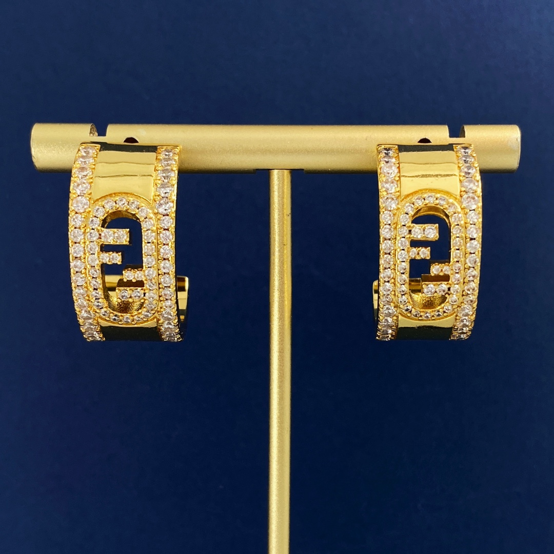 Fendi O Lock bracelet gold-tone metal with clear crystal accents 70
