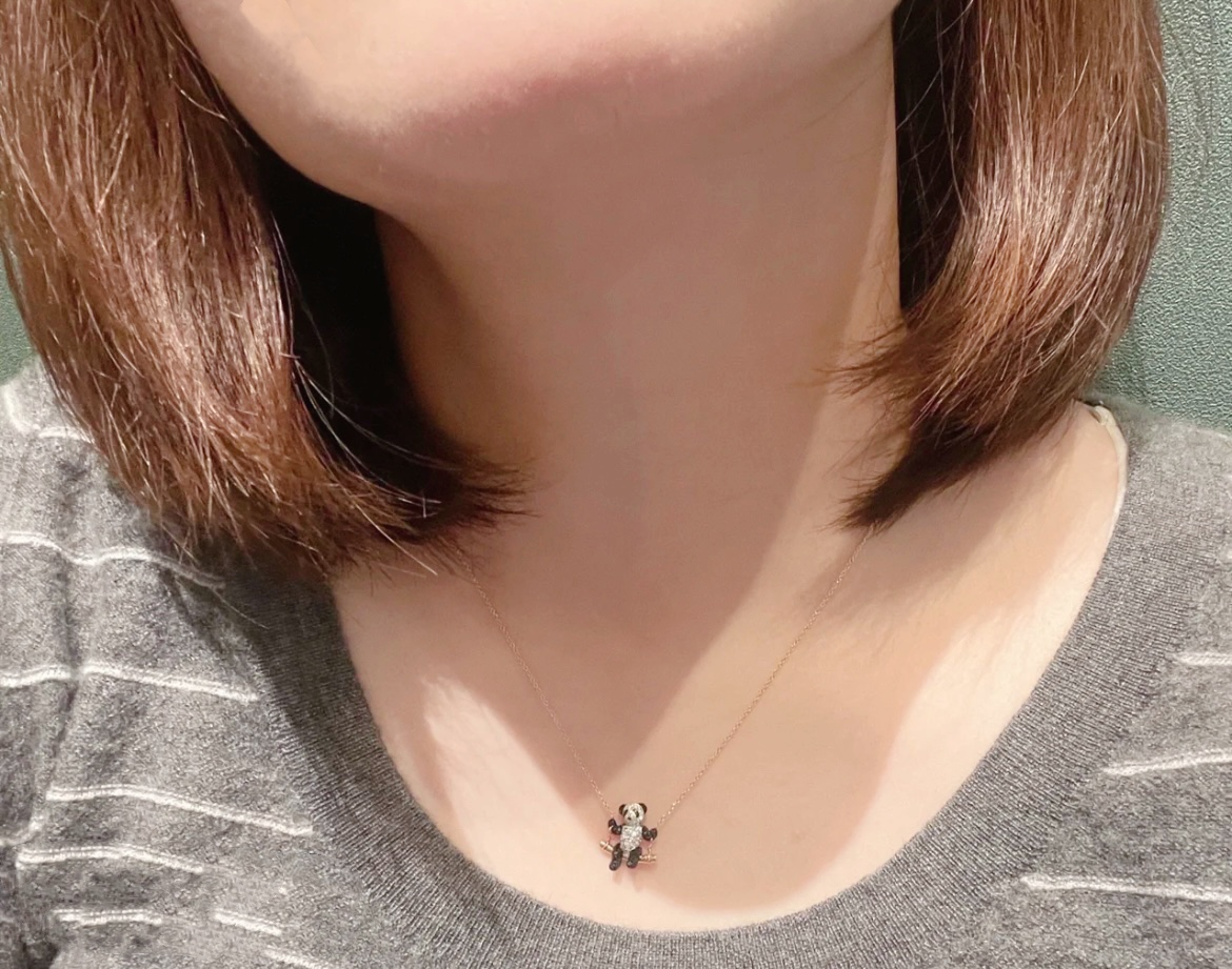 Qeelin Bo Bo Swing Panda necklace 18k rose gold clear diamond black diamond 42cm with 2cm extender