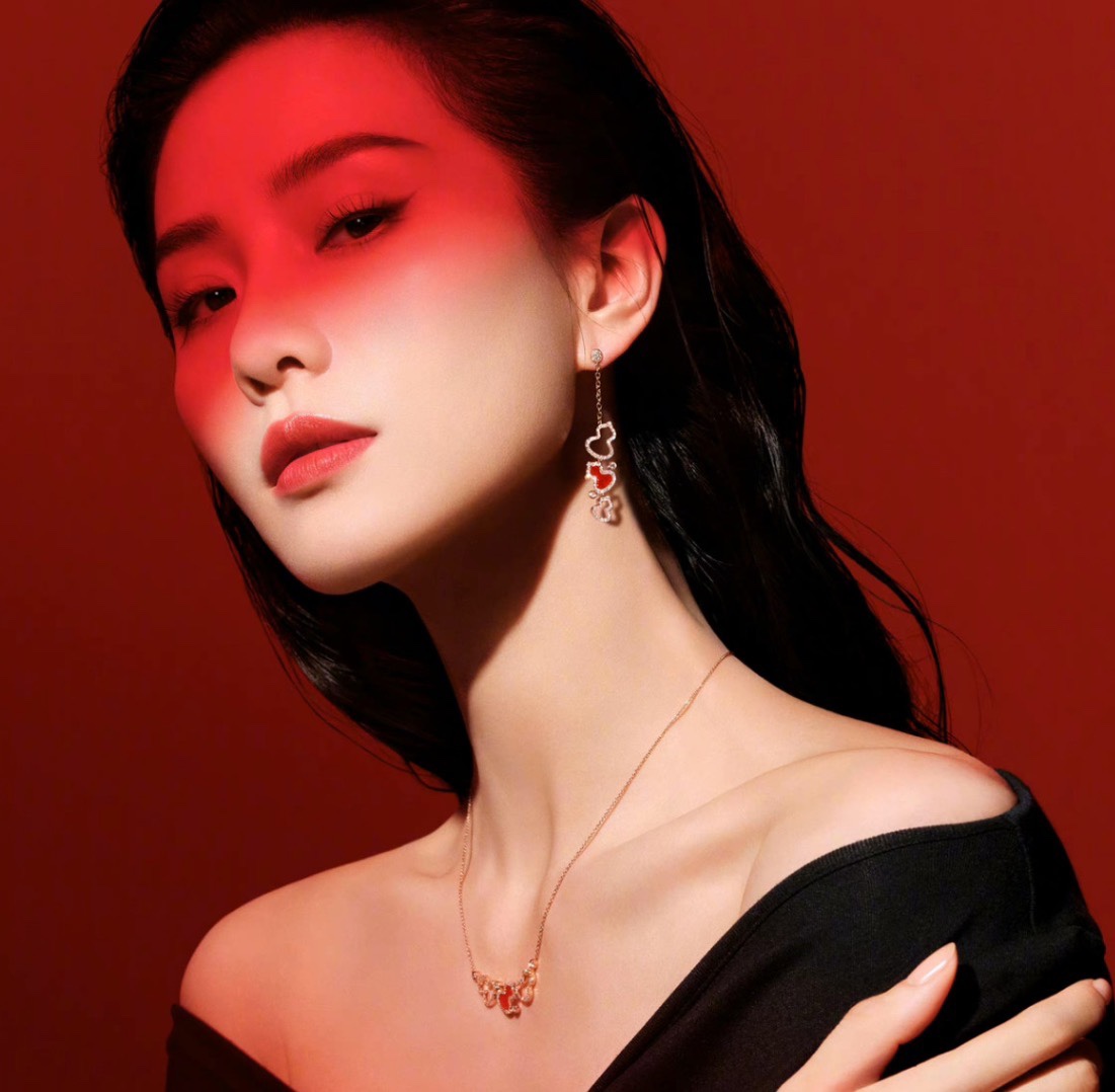 Qeelin WULU earrings 18k rose gold red carnelian clear diamond 5cm drop length