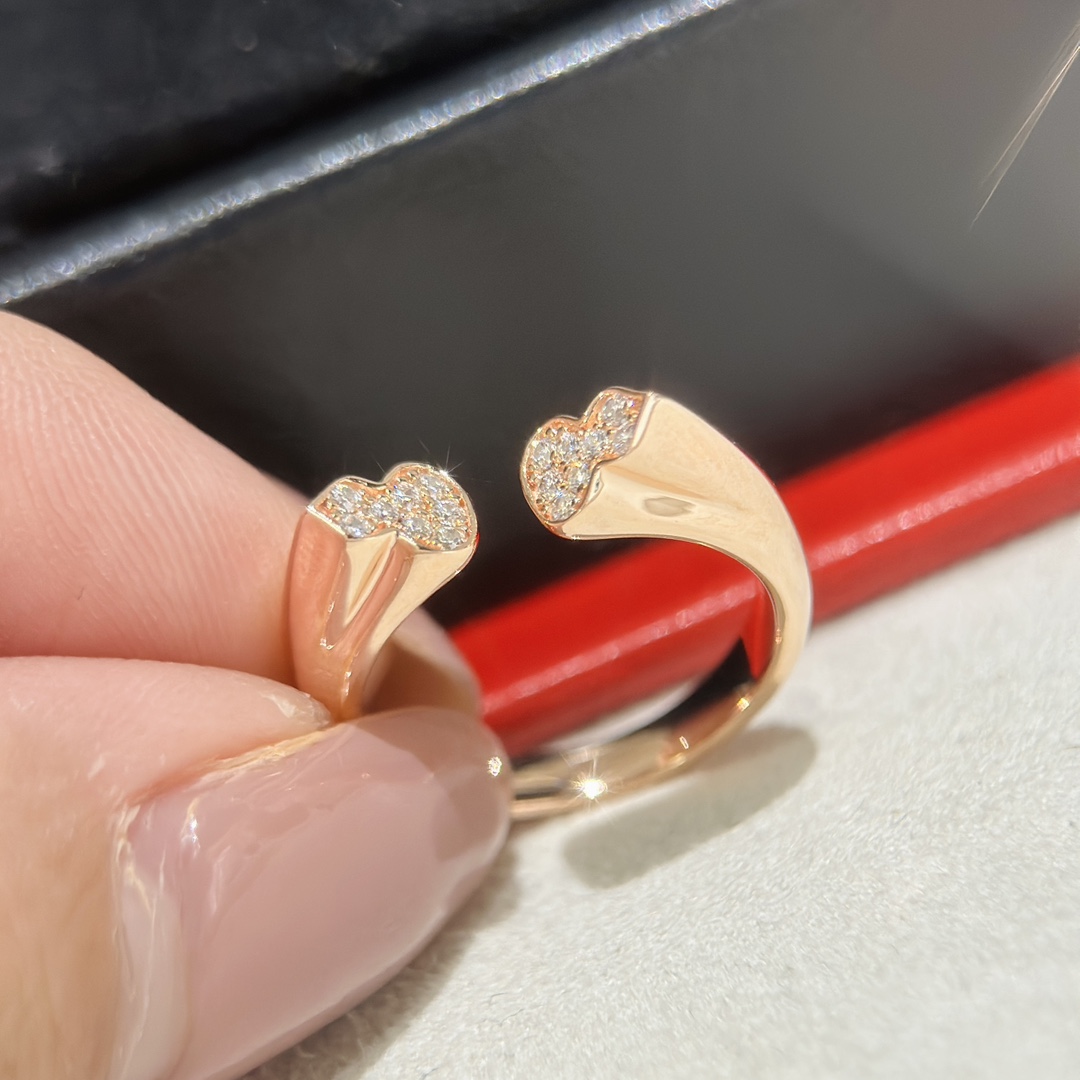 Qeelin Wulu ring rose gold with clear diamond accents adjustable open band