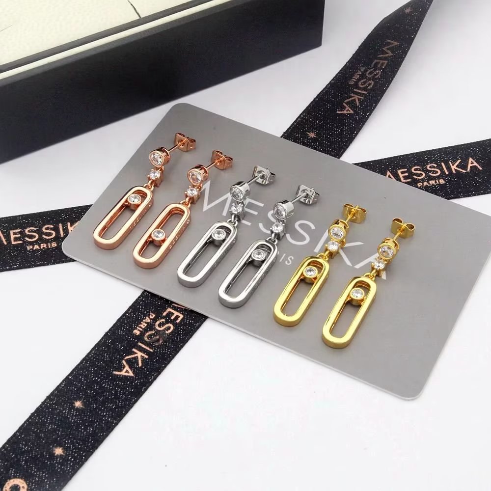 Messika Move Uno earrings Available in 18k white gold 18k rose gold 18k yellow gold with clear round diamonds One Size drop length 2cm