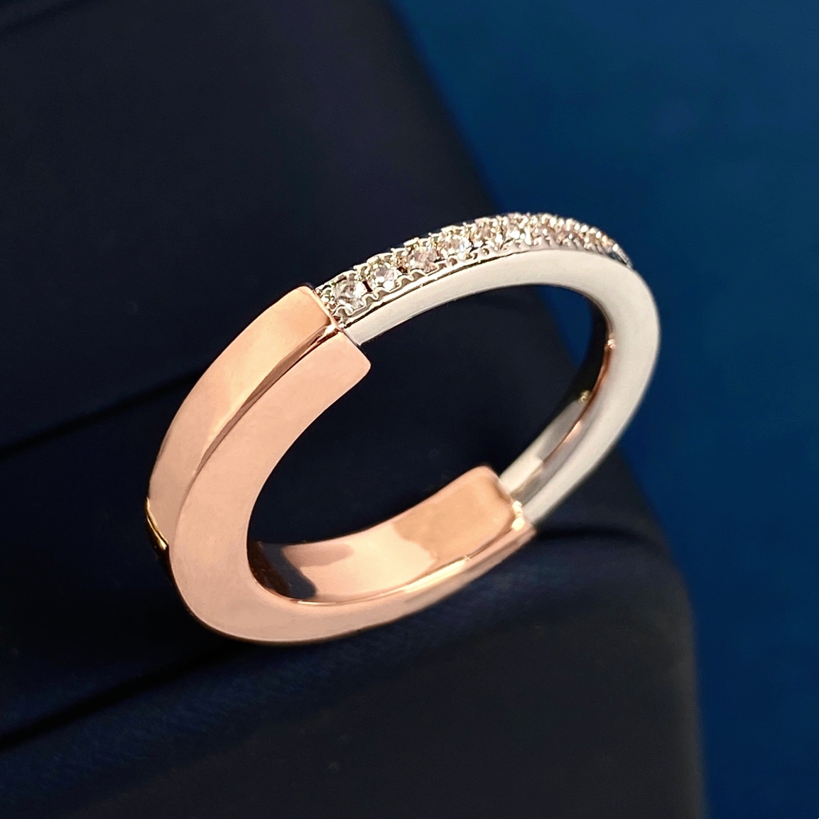 Tiffany Lock ring 18k yellow gold 18k rose gold white gold clear diamond 55