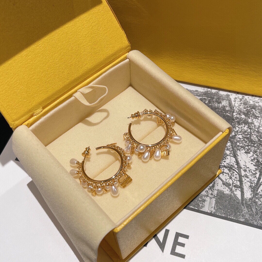 Fendi FDED0025 Pearl Charm Hoop Earrings earrings gold-tone metal with white faux pearls 3 5cm hoop diameter