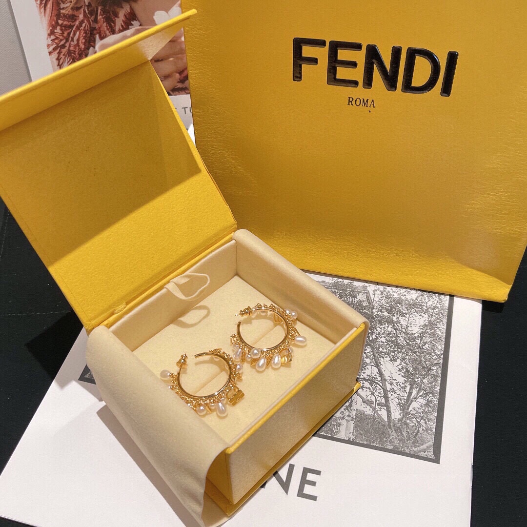 Fendi FDED0025 Pearl Charm Hoop Earrings earrings gold-tone metal with white faux pearls 3 5cm hoop diameter