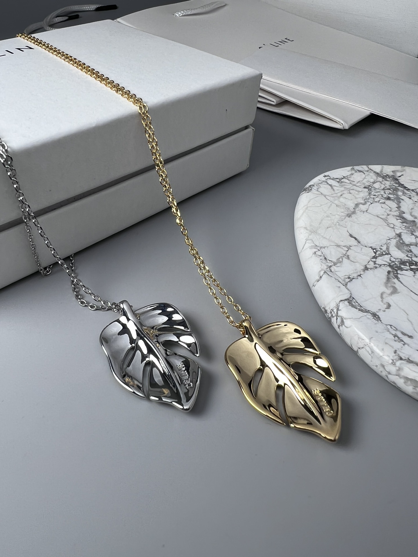 Celine Monstera Leaf Pendant necklace gold-tone metal no additional stones 45cm with 5cm extender