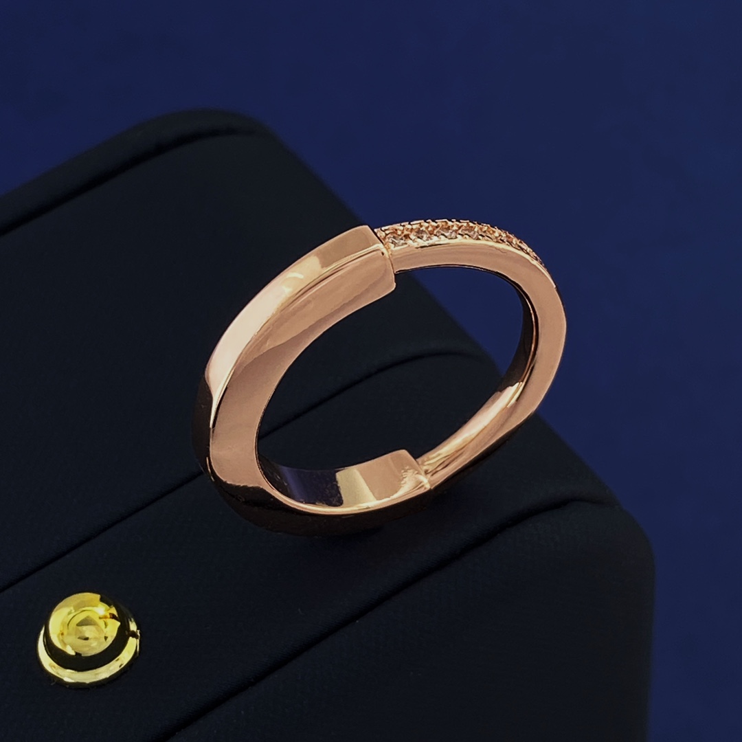 Tiffany Lock Ring ring Yellow gold white gold rose gold with clear diamond accents US 7