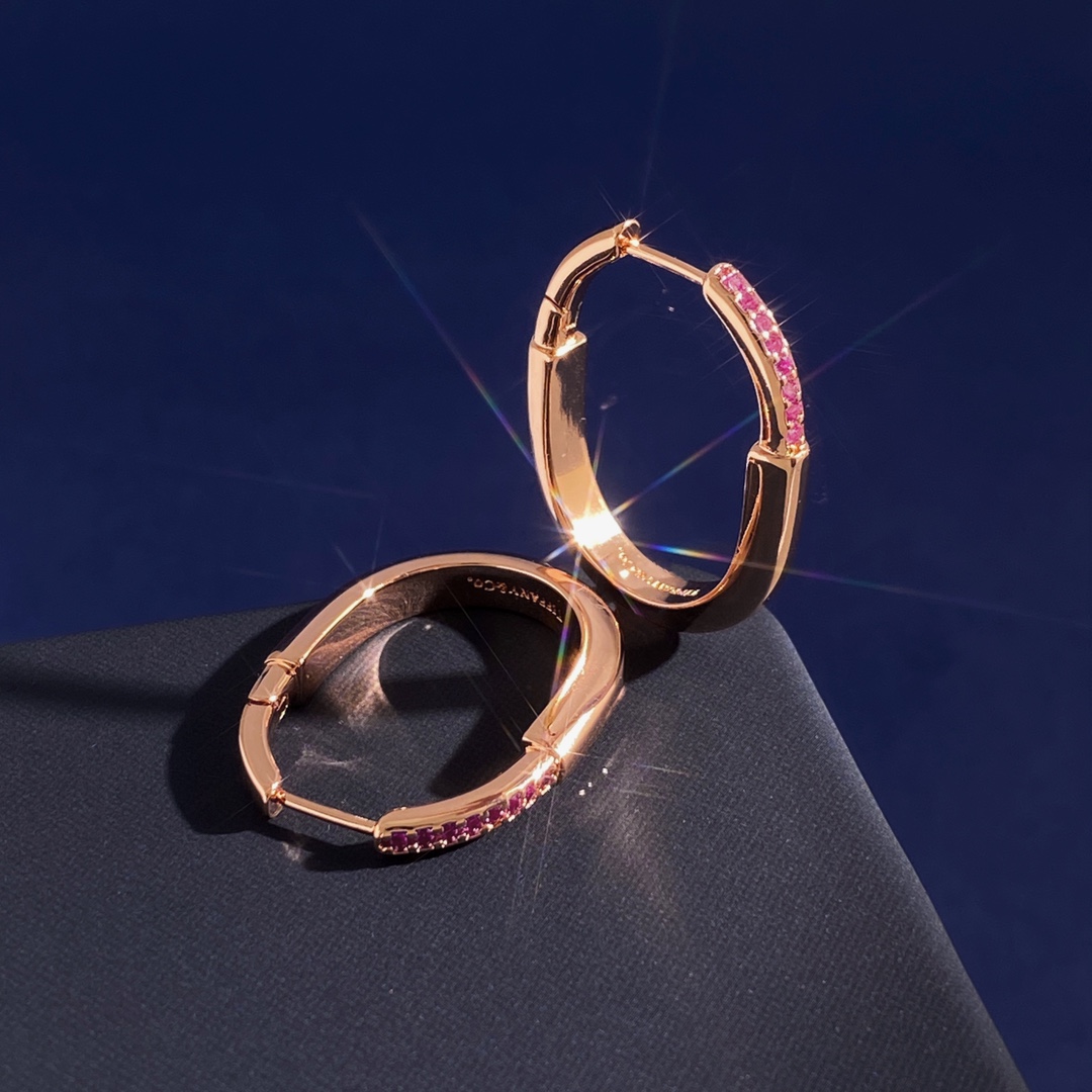 Tiffany Lock Hoop earrings 18k rose gold with pink sapphires 20mm hoop diameter