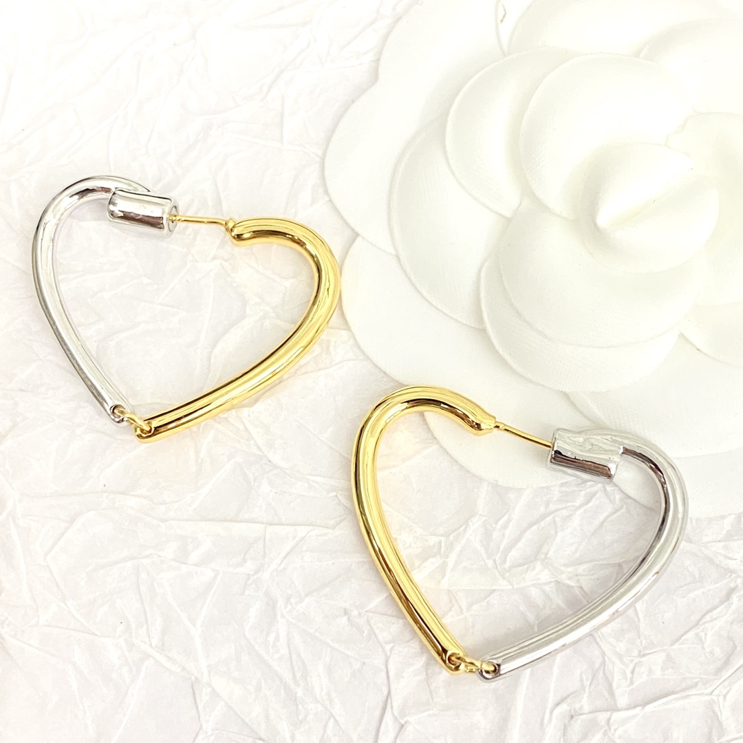 Celine Heart Hoop Earrings earrings Two-tone gold and silver metal no gemstones 4cm hoop diameter