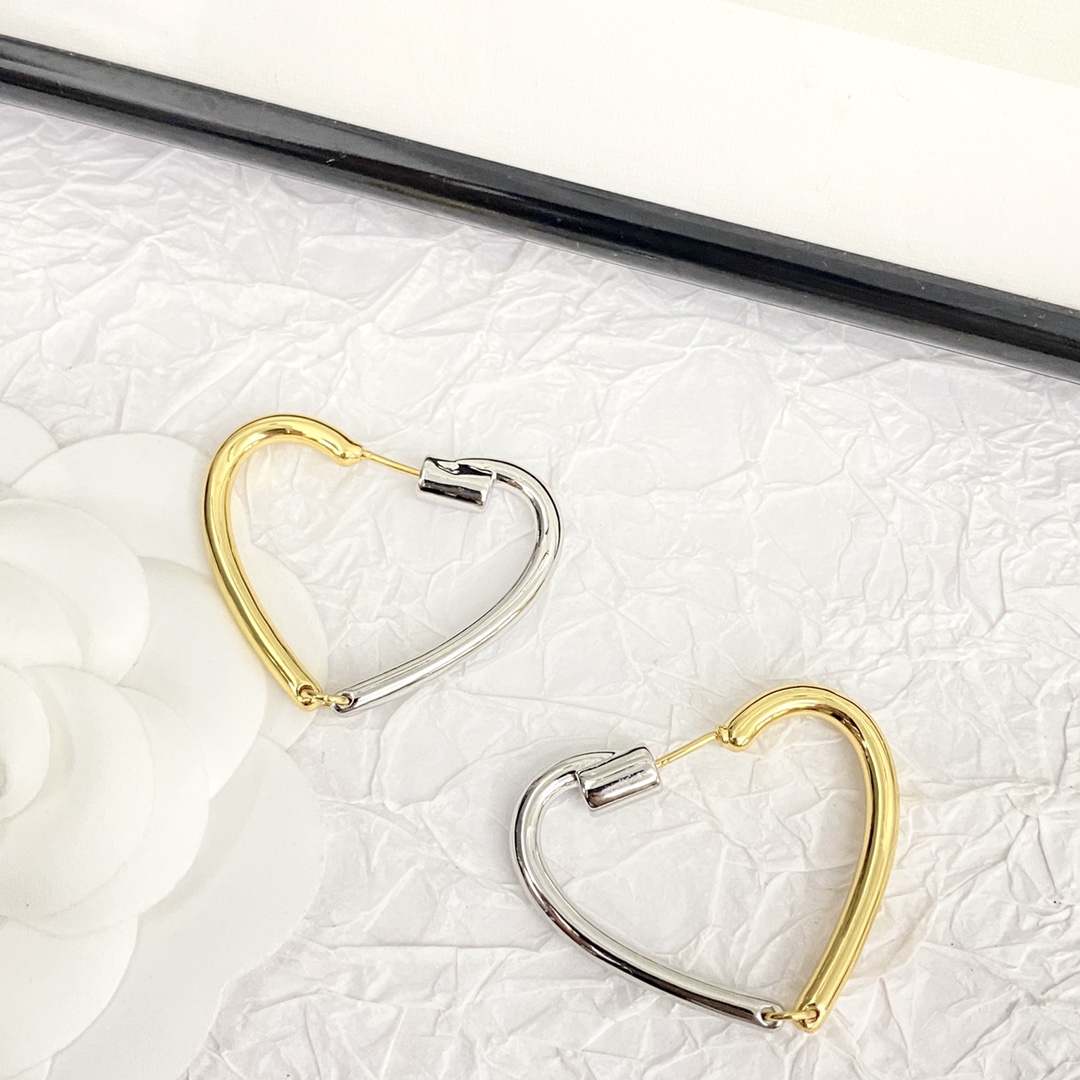 Celine Heart Hoop Earrings earrings Two-tone gold and silver metal no gemstones 4cm hoop diameter