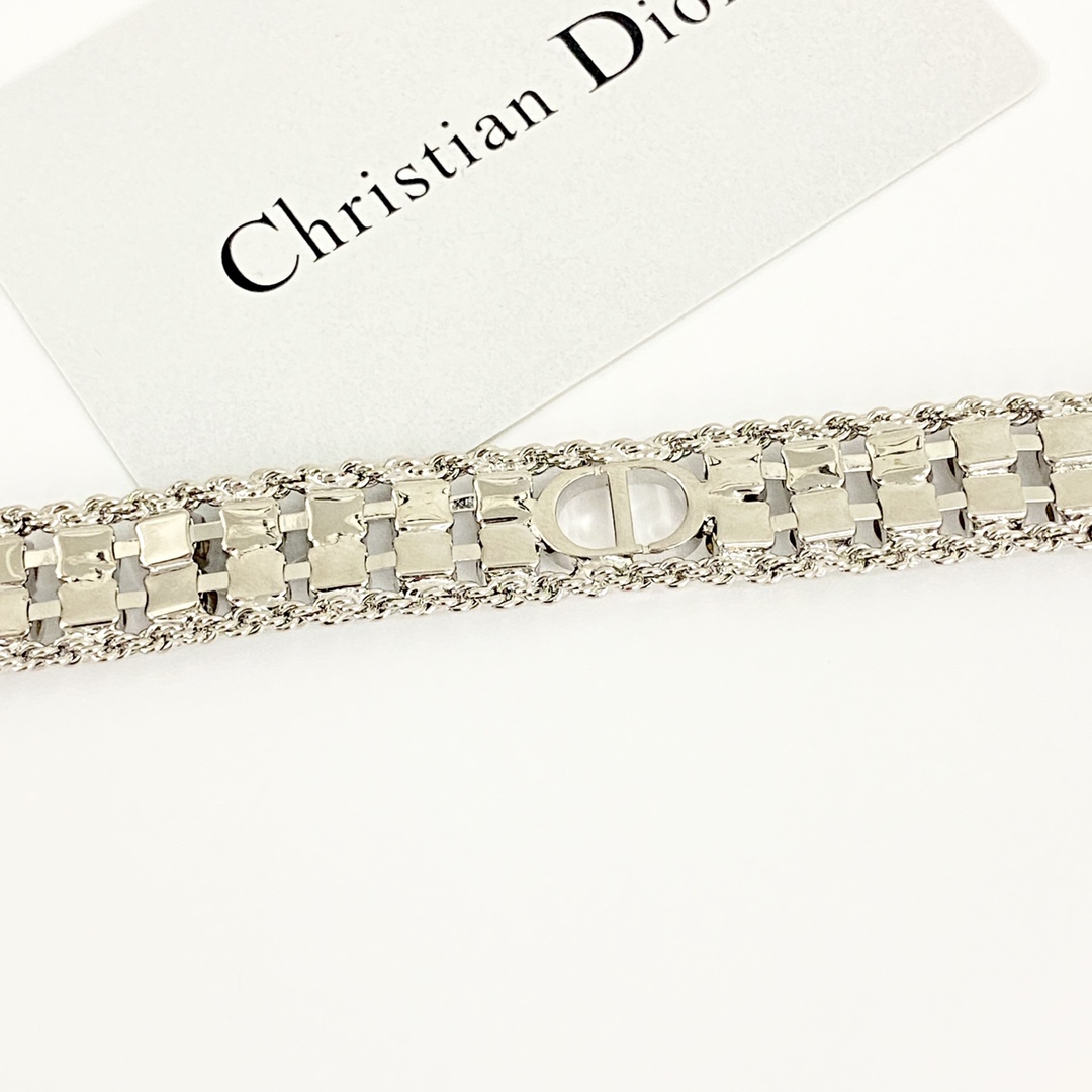 Dior Code N884 necklace silver-toned metal with clear crystal rhinestones 35cm with 5cm extension chain