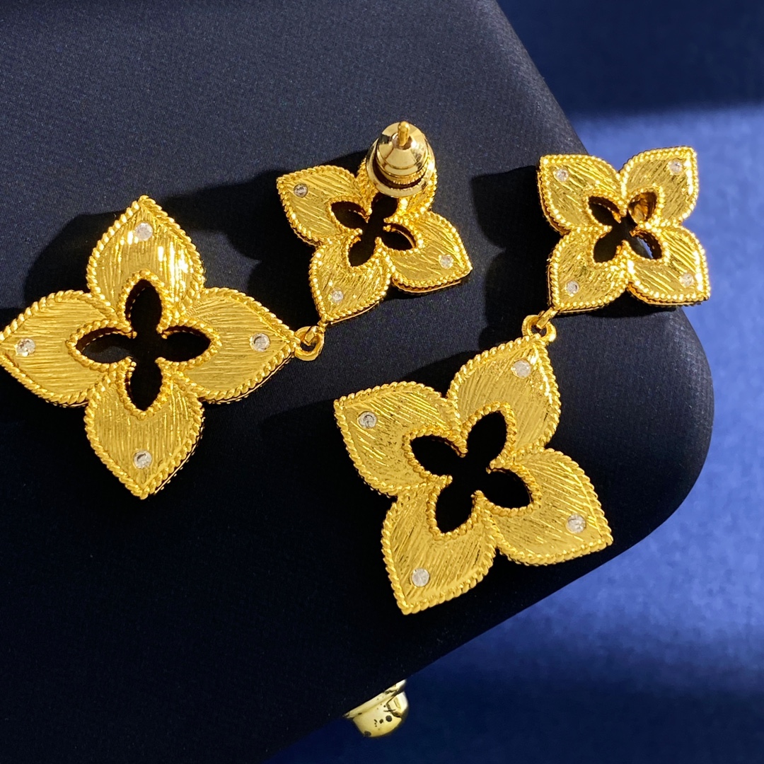 Roberto Coin Venetian Princess earrings Yellow gold with clear diamond accents 4cm drop length